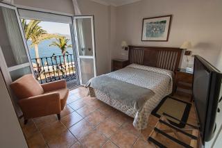 Hostal Marissal by Dorobe - Nerja - 0