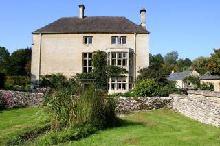 Aylworth Manor - 4