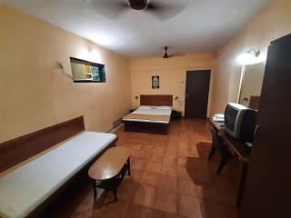 SEAWOODS BEACH HOTEL - 5