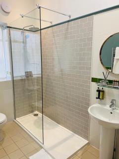 Embankment Hotel - Bedford - 7