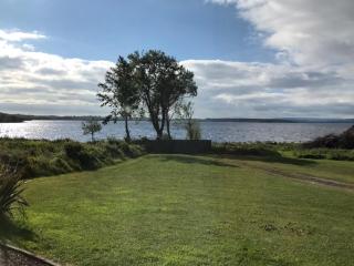 Kesh Lakeside Cottage - 9