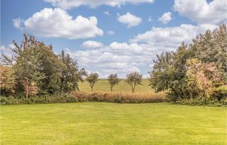 Awesome Apartment In Friedrichskoog - 5