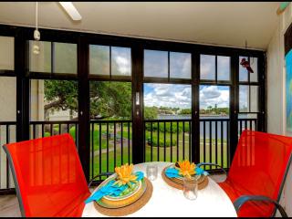Luxury Waterfront Views - Heated Pool - 1400sf Duplex - Minutes to the Beach - Siesta Key - 7