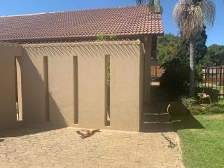 Sarah's Place Guesthouse - Pretoria - 6