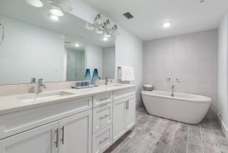 Blu Condos - 1