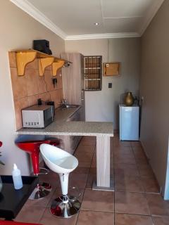 Quiet Getaway - Bloemfontein - 1