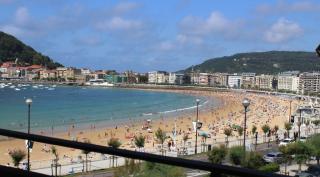 SEAFRONT LUXURY STUDIO - by www,SanSebastianApartments,es - 5