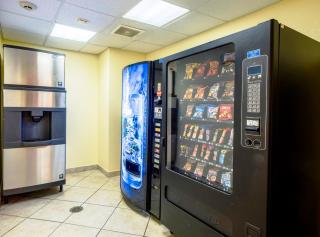 Red Roof Inn PLUS+ Danville, KY - 3