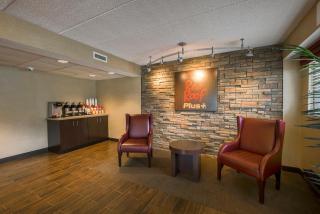 Red Roof Inn PLUS+ West Springfield - Springfield - 2