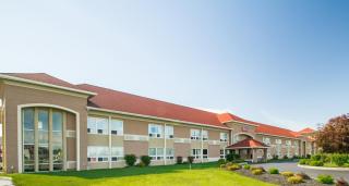 Red Roof Inn Batavia - Batavia - 8