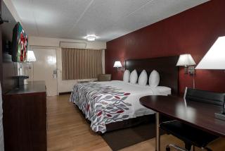 Red Roof Inn Champaign - University - Champaign - 2