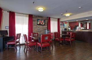 Red Roof Inn Corpus Christi South - 6