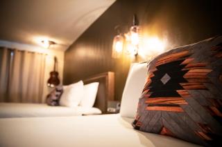 Campfire Hotel - Bend - 5