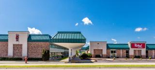 Red Roof Inn & Suites DeKalb - DeKalb - 9