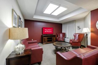 Red Roof Inn PLUS+ Palm Coast - 4