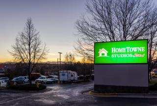 HomeTowne Studios by Red Roof Denver - Thornton - Thornton - 5