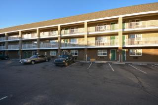 HomeTowne Studios by Red Roof Denver - Lakewood West - Lakewood - 5
