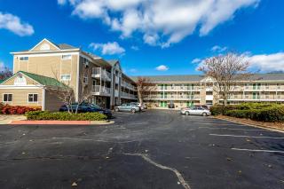 HomeTowne Studios by Red Roof Atlanta - Chamblee - Atlanta - 9