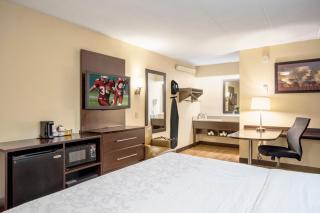 Red Roof Inn PLUS+ Pittsburgh South - Airport - Pittsburgh - 3