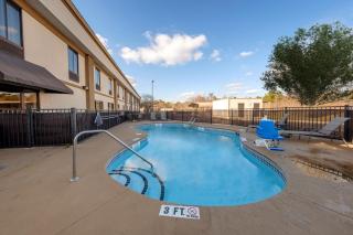 Red Roof Inn Yemassee - 1