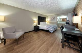 Red Roof Inn Monroe - Monroe - 2