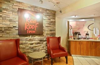 Red Roof Inn Greensboro Coliseum - Greensboro - 4