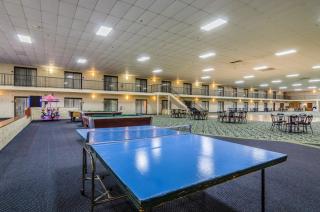 Red Roof Inn & Conference Center Wichita Airport - Wichita - 1