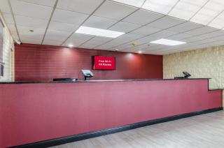 Red Roof Inn & Conference Center Wichita Airport - Wichita - 4