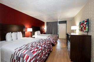 Red Roof Inn West Point - 2