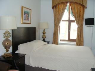Au Petit Hôtel - Québec - 6