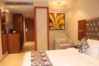 SK Lords Inn Ahmedabad - Ahmedabad - 5