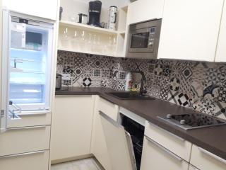 KARL Haus KMB Seeappartement am Ossiacher See mit direktem Seezugang, Hallenbad - Bodensdorf - 8