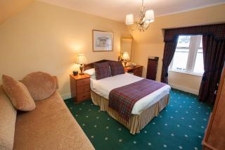 Loch Kinord Hotel - Dinnet - 7
