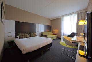 Mercure Hotel Zwolle - Zwolle - 2