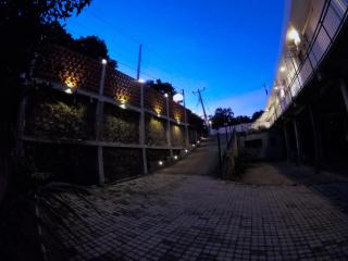 Hill Country Villa - Kandy - 5