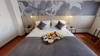 Hotel Brasilia - Santiago - 9