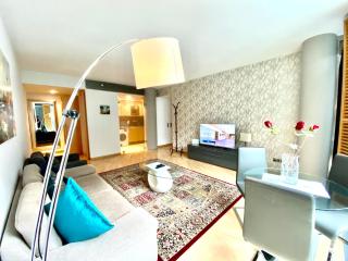 Royal Tower Berlin - 1