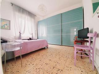 Accogliente Casa Indipendente con Wi-Fi Gratuito, a Due Passi dal Centro e dalle Attrazioni - Ravenne - 5
