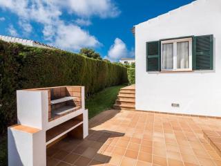 Villa Finesse 1 - Lovely 3 Bedroom Villa - Great Pool Area - Perfect For Families - Son Bou - 4