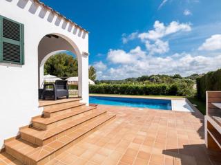 Villa Finesse 1 - Lovely 3 Bedroom Villa - Great Pool Area - Perfect For Families - Son Bou - 1