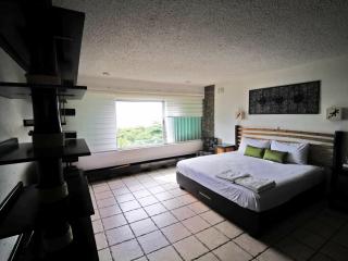 Brisas Beachfront Studios in Hotel Zone - Cancún - 6