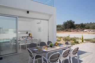 Villa Ochosto Eos - Luxury 5 Bedroom Protaras Villa With Private Pool - Close To The Beach - Protaras - 3
