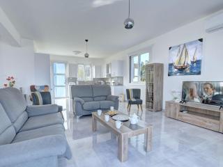 Villa Kono Provoles - Luxury 4 Bedroom Protaras Villa With Stunning Panoramic Sea Views - Protaras - 1