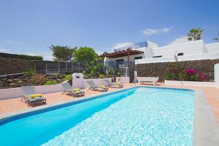 Modern Villa In Los Mojones 4 Bedrooms Large Heated Pool Villa Mojones Puerto Del Carmen - Tías - 9