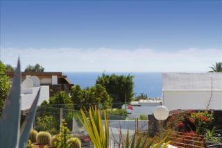 Brilliant Puerto Del Carmen Villa Dos Piedras 4 Bedrooms Private Pool & Rustic Styled Interior - Tías - 1