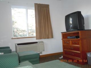 High Country Motel - 5