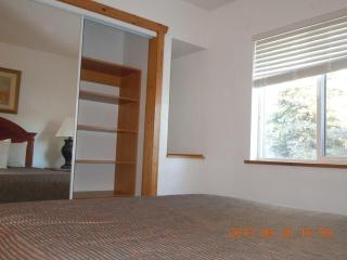 High Country Motel - 2