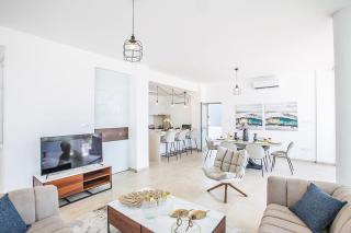 Villa Olive Chrysos, Brand New, Luxury 3 Bdr Protaras Villa, With Private Pool - Protaras - 3