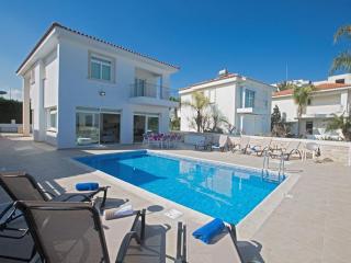 Villa Mesogi Seafront, Stunning 4Bdr Fontline Protaras Villa - Protaras - 9