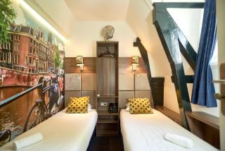 The Townhouse Hotel - 4